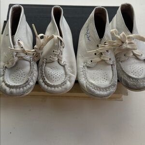 Vintage baby shoes  4 pair 1980-94
